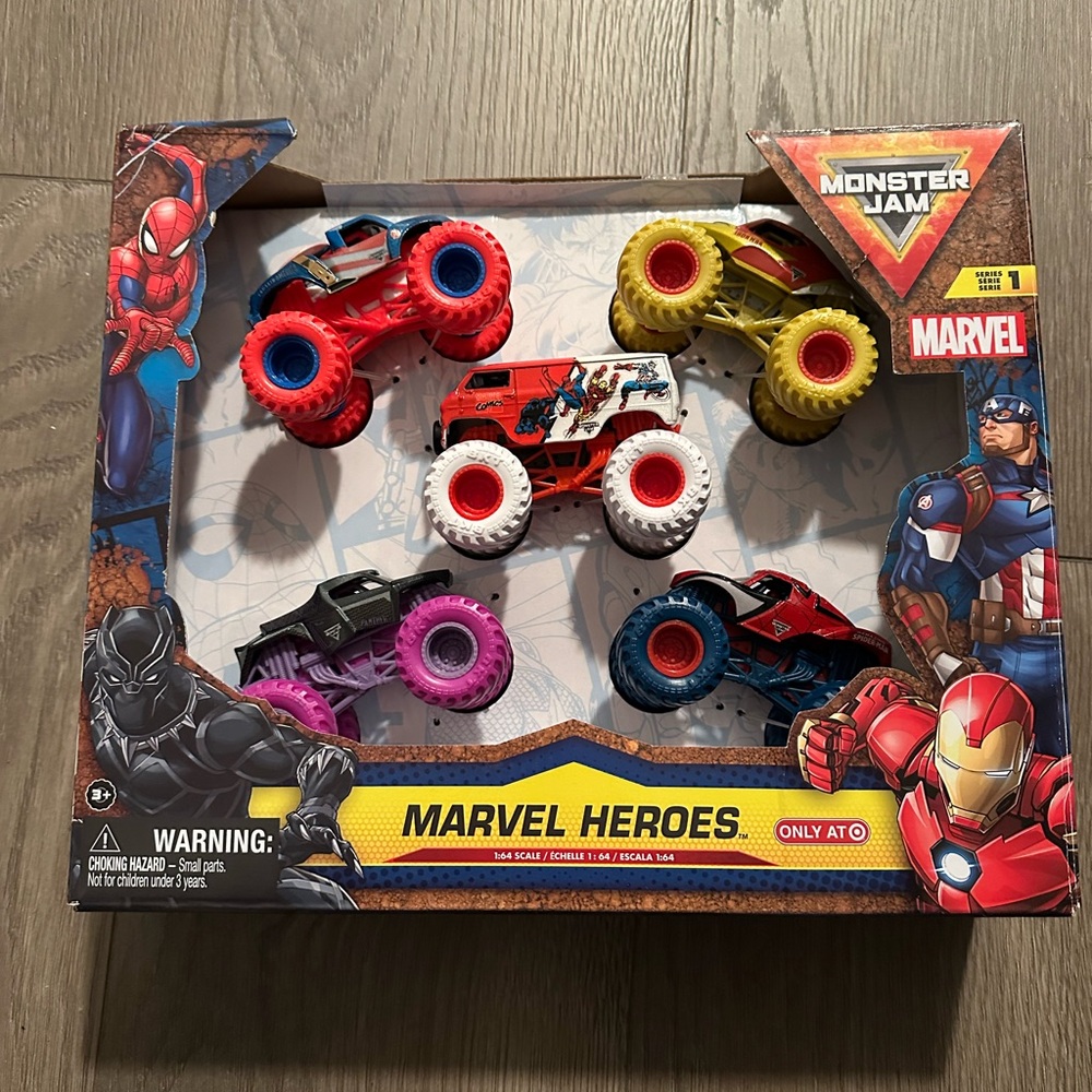 Monster Jam Marvel 5 pack diecast 1:64